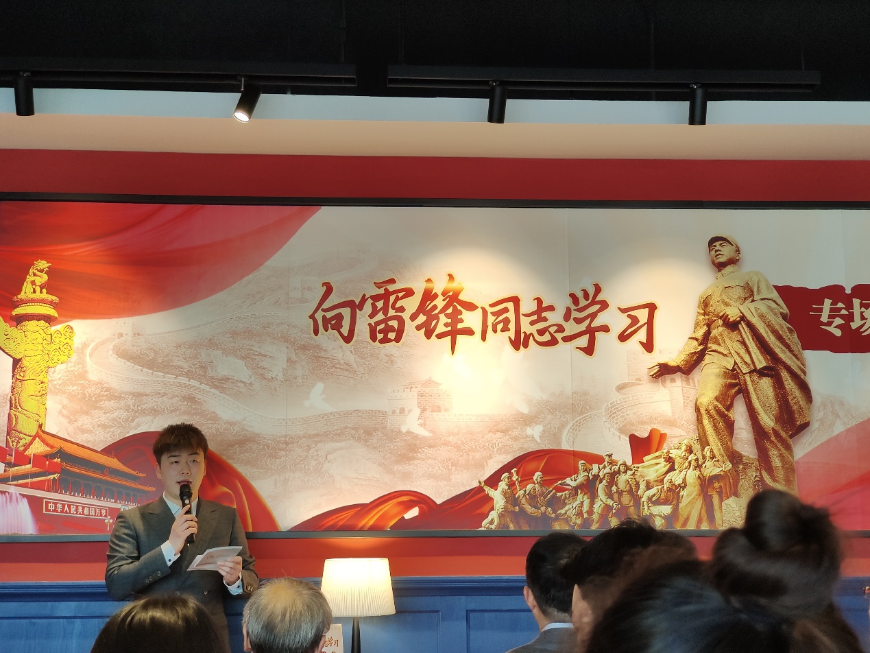 我校團委組織團員學生代表參加團武漢市委學雷鋒日共青團專場讀書會
