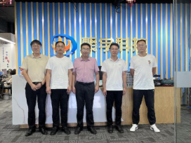 訪企拓崗促實習 情系學子暖人心