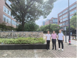 訪企拓崗促實習 情系學子暖人心