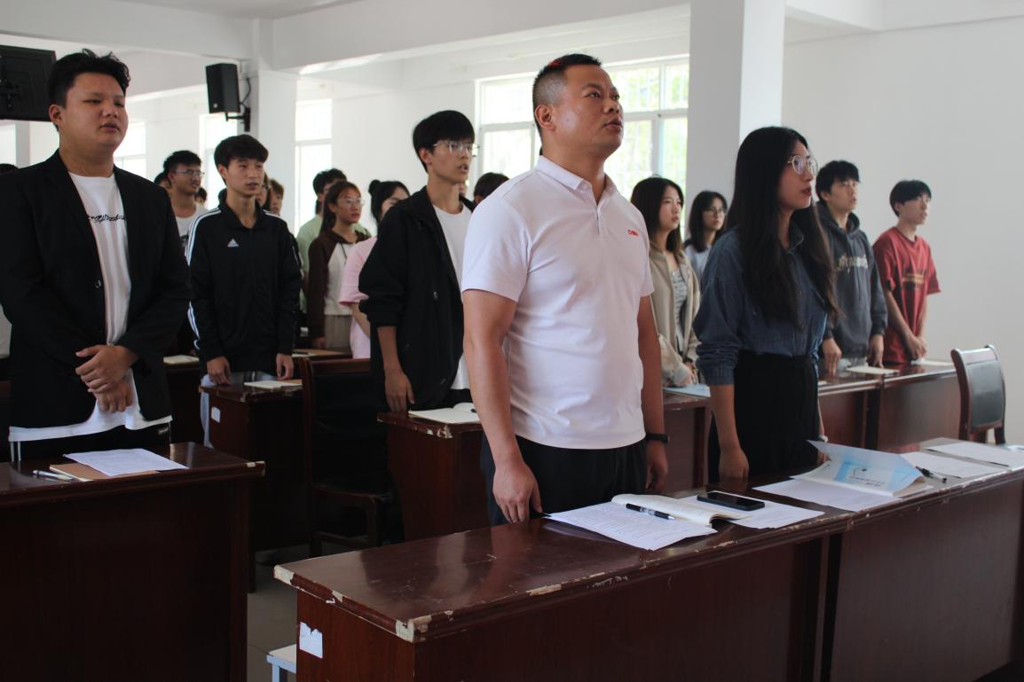 青春逢盛世，奮斗正當時——我校第四期團課培訓正式開班
