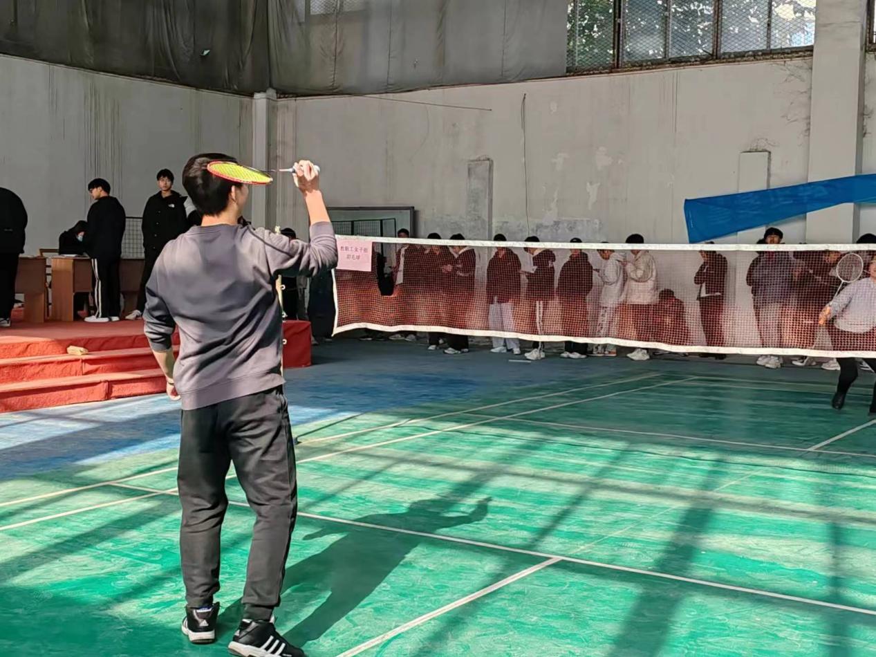 青春奮進新時代,運動逐夢向未來——武漢科技職業學院2023年秋季運動會暨教職工運動會 青春奮進新時代,運動逐夢向未來——武漢科技職業學院2023年秋季運動會暨教職工運動會