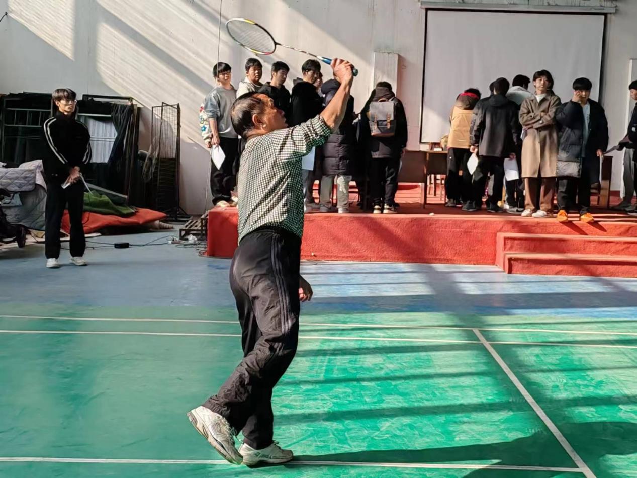 青春奮進新時代,運動逐夢向未來——武漢科技職業學院2023年秋季運動會暨教職工運動會 青春奮進新時代,運動逐夢向未來——武漢科技職業學院2023年秋季運動會暨教職工運動會