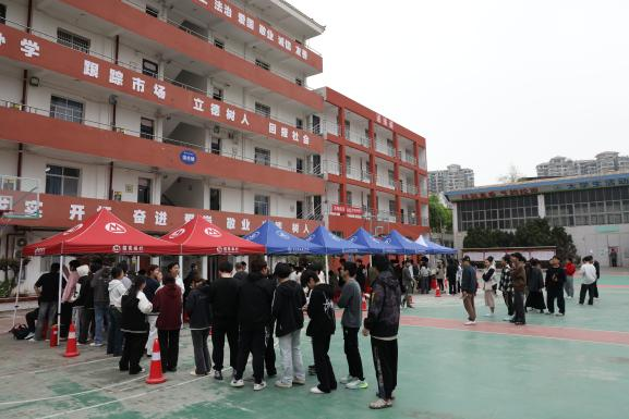 醫校共建,關愛師生健康 醫校共建,關愛師生健康