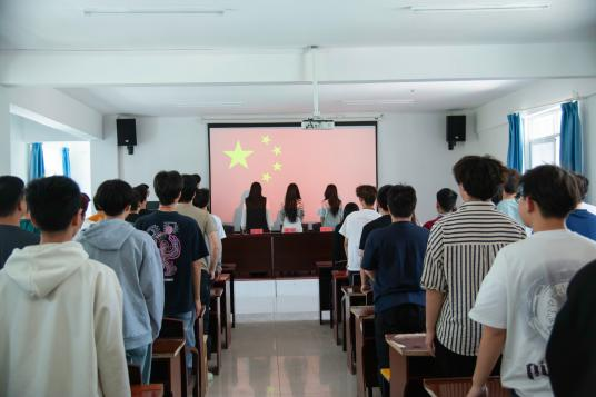 青春啟航 筑夢前行  ——武漢科技職業學院第七期團課開班