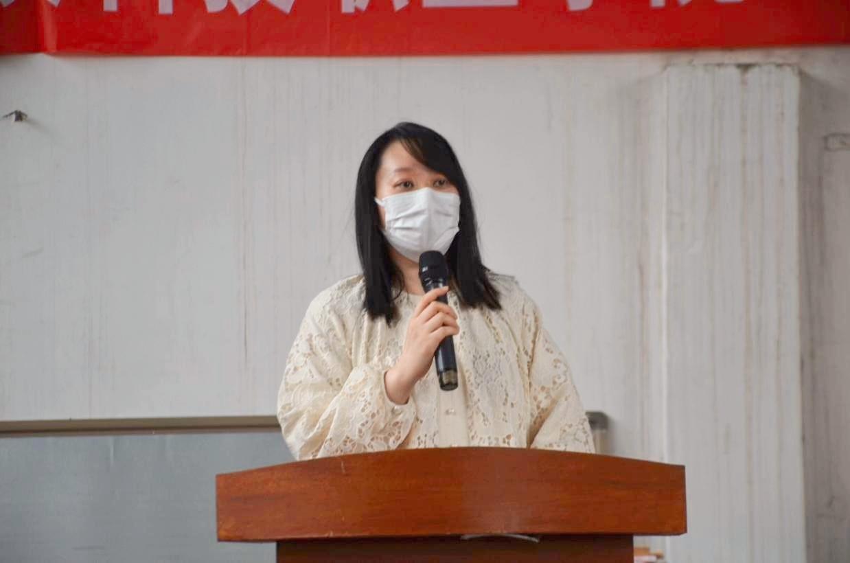 以青春之名，赴時代之約 ——武漢科技職業學院2024-2025學年“五四”表彰大會暨文藝匯演隆重舉辦