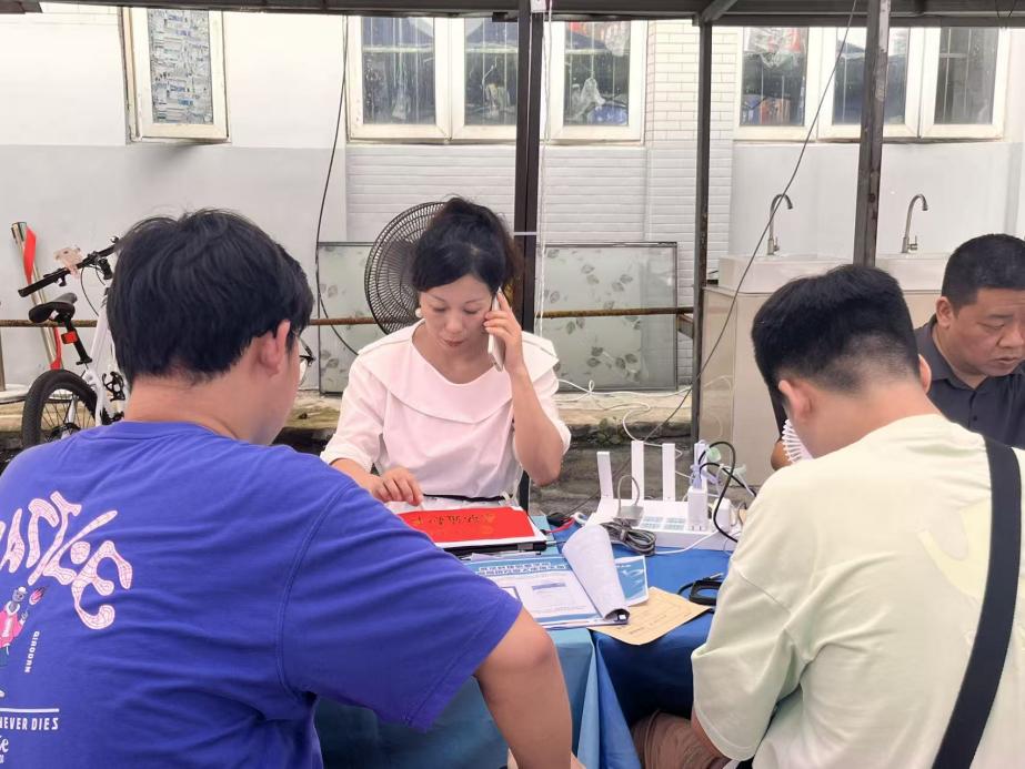以心迎新，共赴星海——武漢科技職業(yè)學(xué)院圓滿完成2025級(jí)新生迎接工作