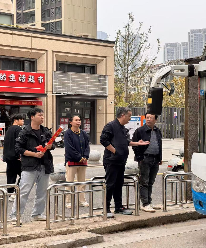 青春盛放 夢想啟航——武漢科技職業學院2023級學生赴武漢華僑城實業發展有限公司開展崗位實習