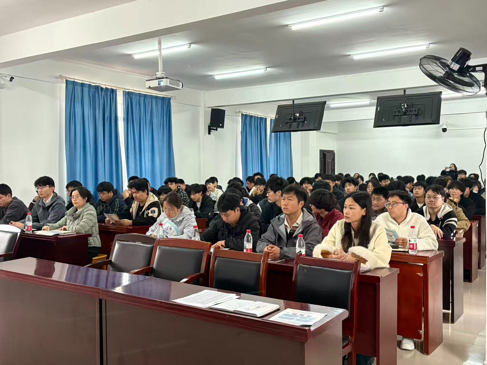 警校攜手反詐同行，共筑校園安全屏障