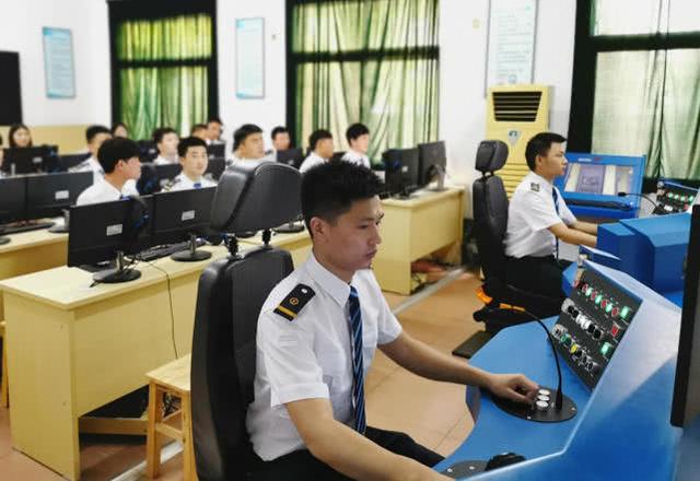 （轉載）2019高考填報這個志愿 不再為工作擔憂