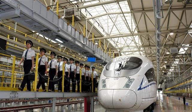 國內鐵路將迎來首批女動車組司機