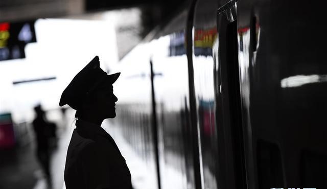 國內鐵路將迎來首批女動車組司機