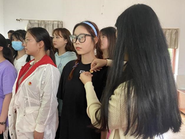 我院舉辦首屆團課結業典禮暨入團儀式 我院舉辦首屆團課結業典禮暨入團儀式