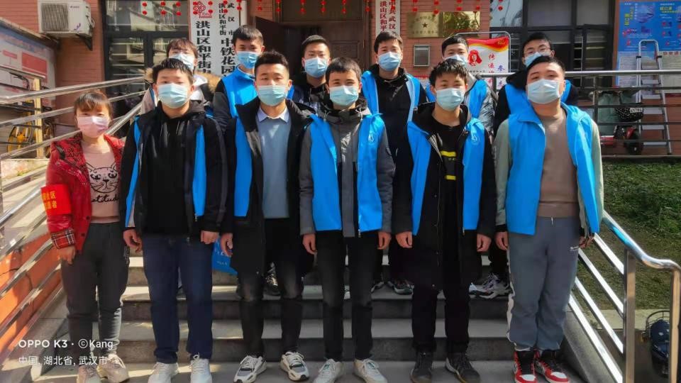 傳承雷鋒精神,我們正在行動 傳承雷鋒精神,我們正在行動