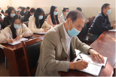 我校組織《中央宣講團(tuán)在教育部開(kāi)展的學(xué)習(xí)貫徹黨的十九屆五中全會(huì)精神報(bào)告會(huì)》學(xué)習(xí)活動(dòng) 我校組織《中央宣講團(tuán)在教育部開(kāi)展的學(xué)習(xí)貫徹黨的十九屆五中全會(huì)精神報(bào)告會(huì)》學(xué)習(xí)活動(dòng)