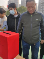 人人都獻出一點愛，人生將變得更美好      ——為黎承航同學募捐