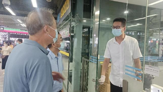 心系學子，踏暑南下——學院領導赴深圳看望實習學生